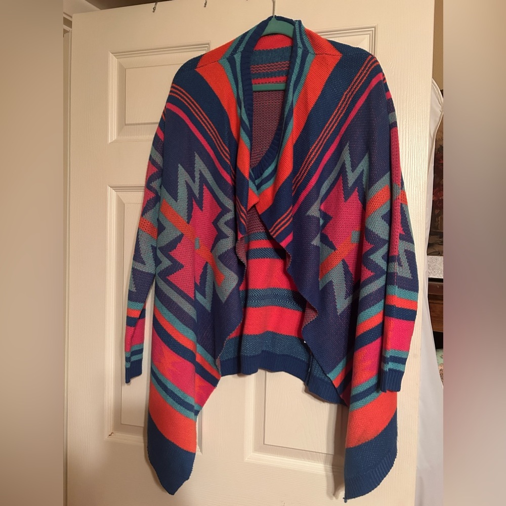 Colorful geometric sweater - The Hanger Brand